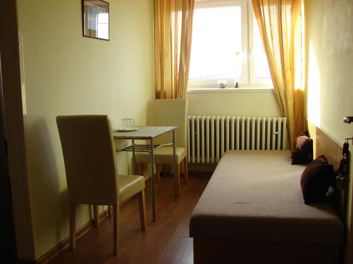 Hotel Tatrania Stará Lesná Extérieur photo
